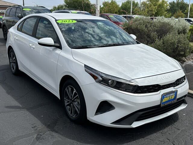 2023 KIA Forte