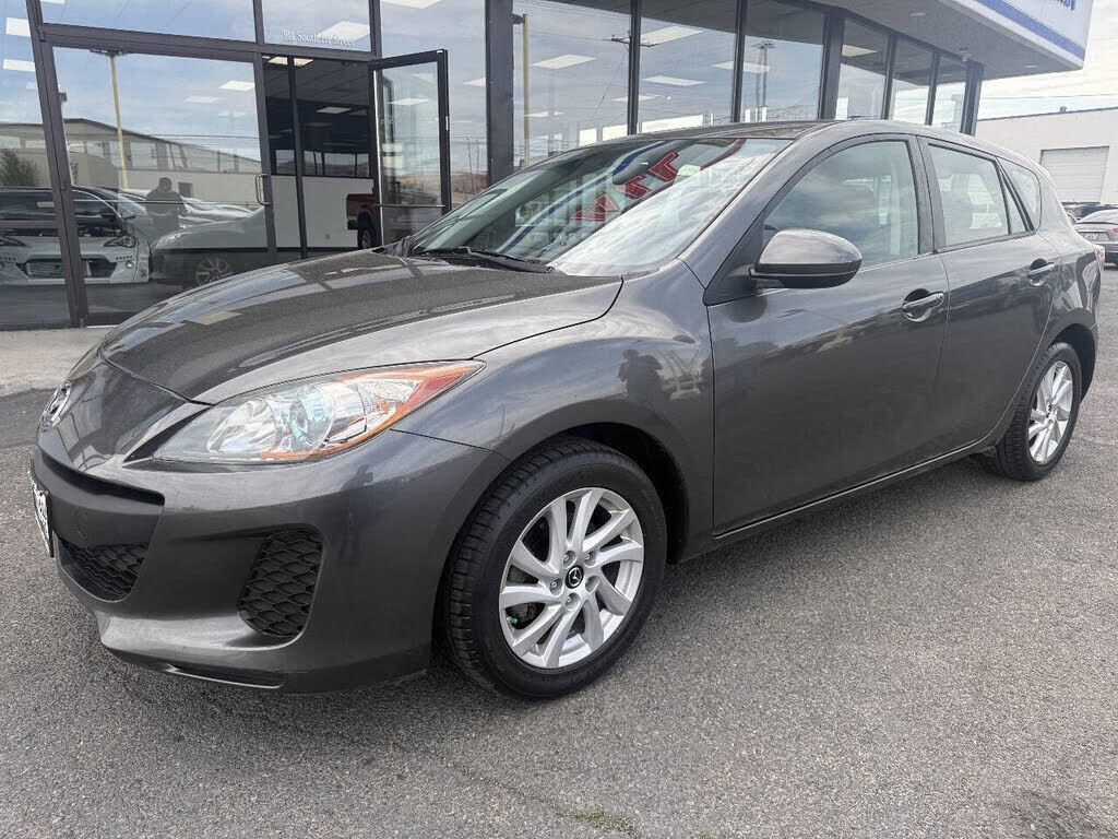 2013 MAZDA Mazda3