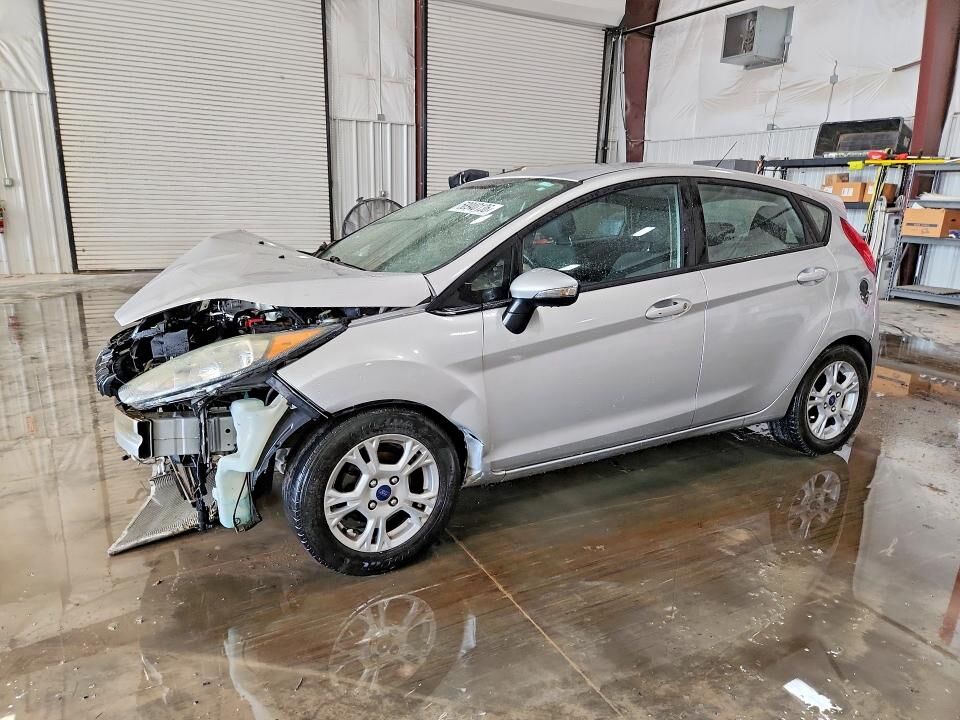 2016 FORD Fiesta