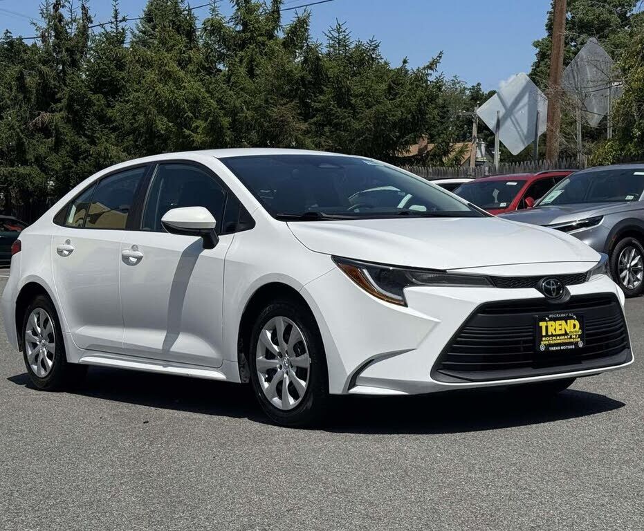 2024 TOYOTA Corolla
