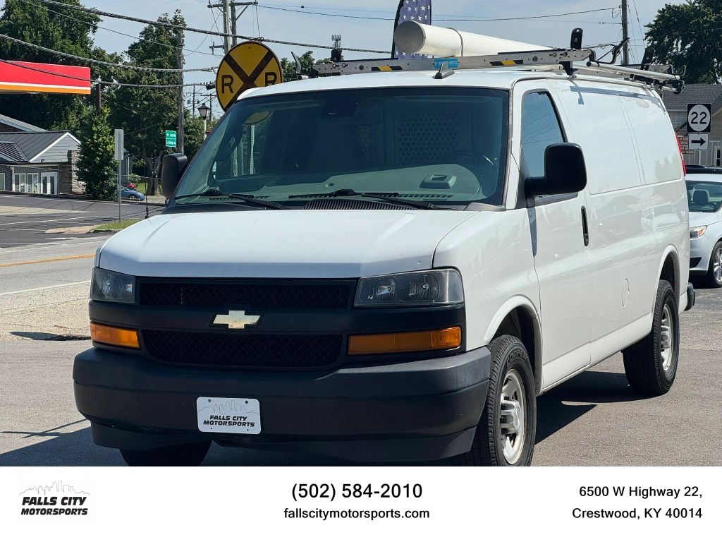 2020 CHEVROLET Express