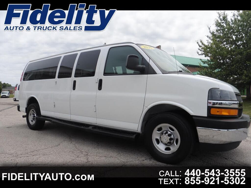 2020 CHEVROLET Express