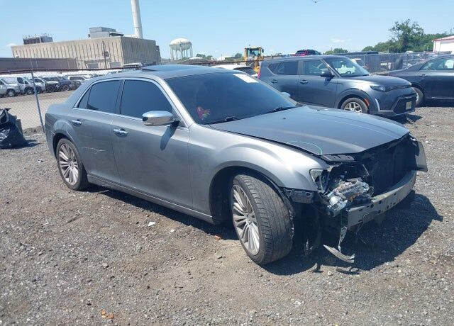 2011 CHRYSLER 300C