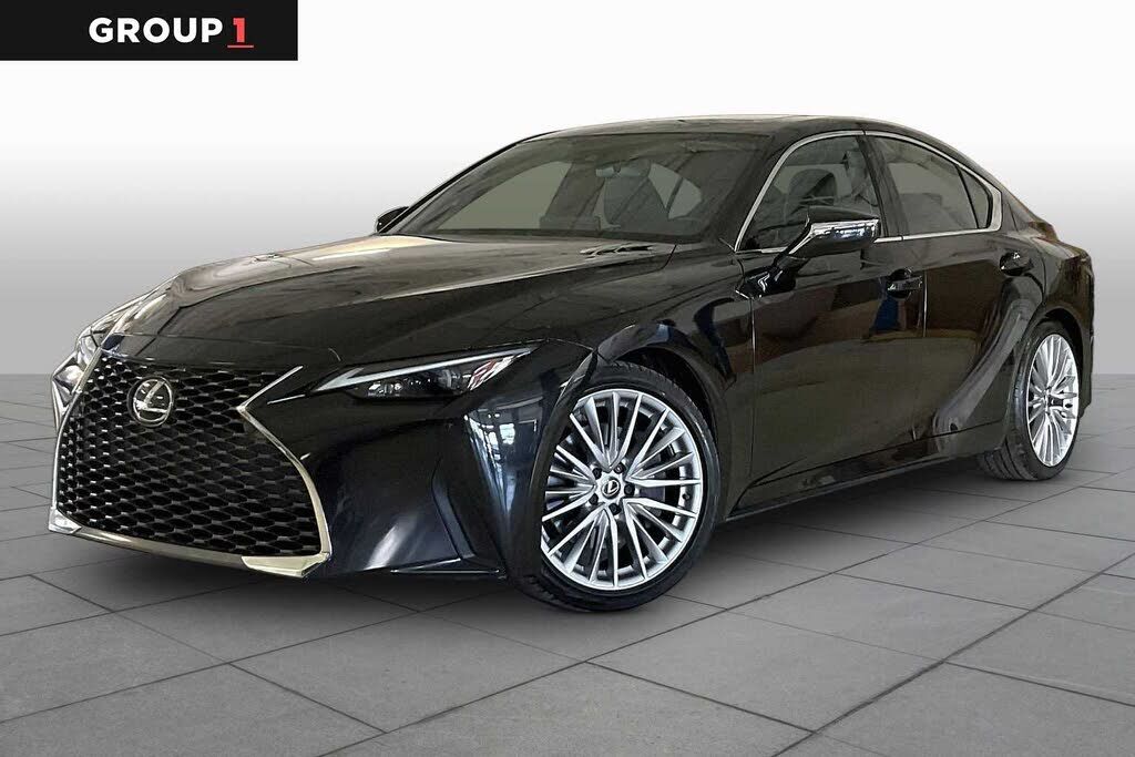 2024 LEXUS IS