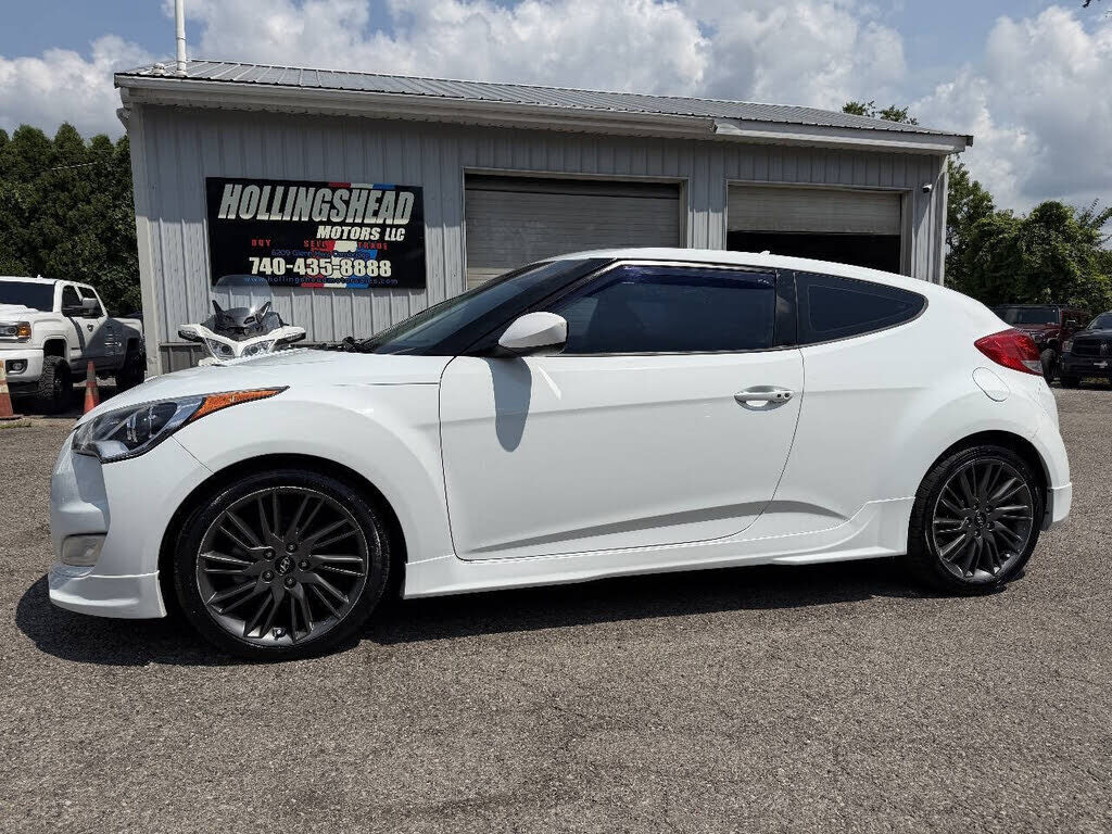 2013 HYUNDAI Veloster