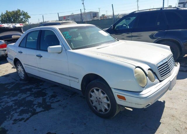 1998 MERCEDES-BENZ E-Class