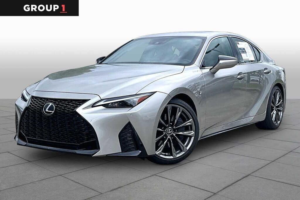2023 LEXUS IS