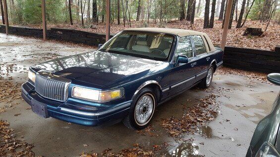 1997 LINCOLN Town Car