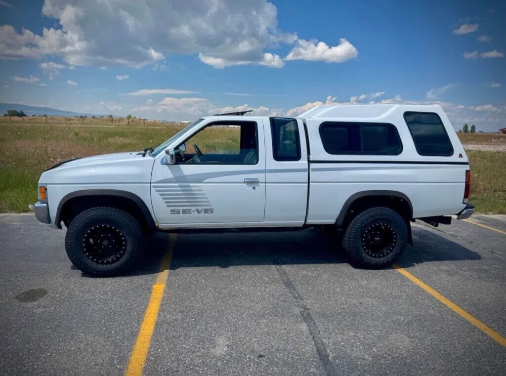 1993 NISSAN Pickup