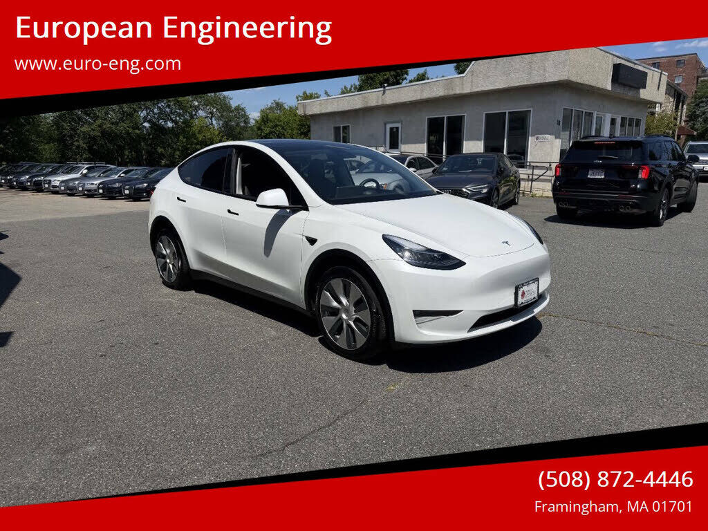 2022 TESLA Model Y