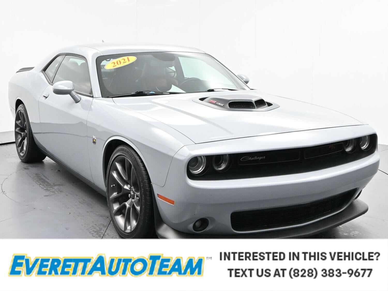 2021 DODGE Challenger