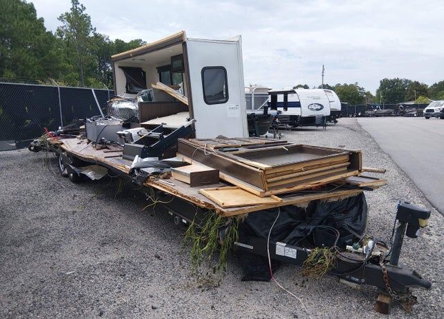 2018 FOREST RIVER Salem Towables
