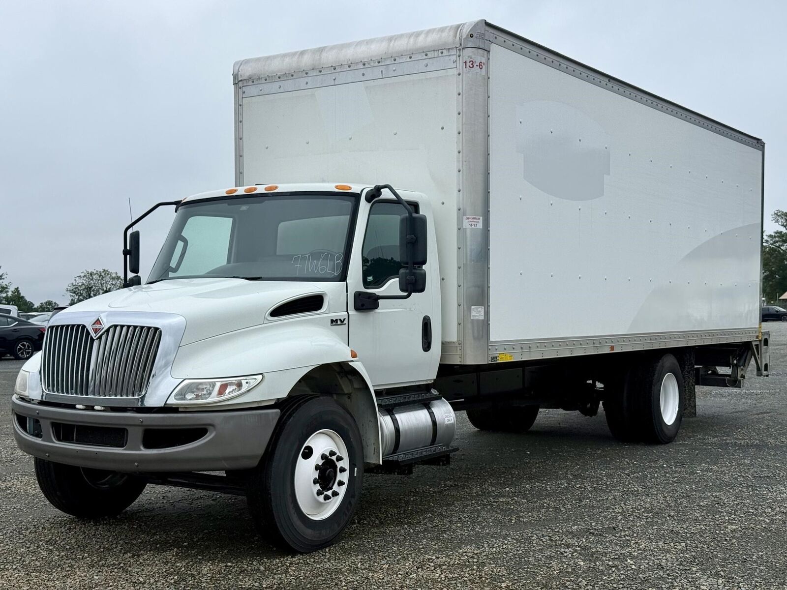 2021 INTERNATIONAL MV607