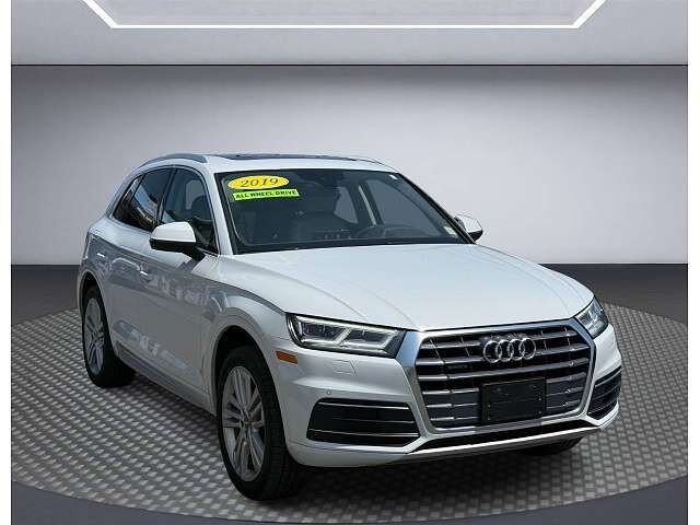 2019 AUDI Q5