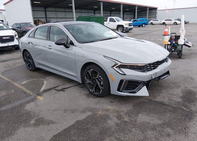 2025 KIA K5