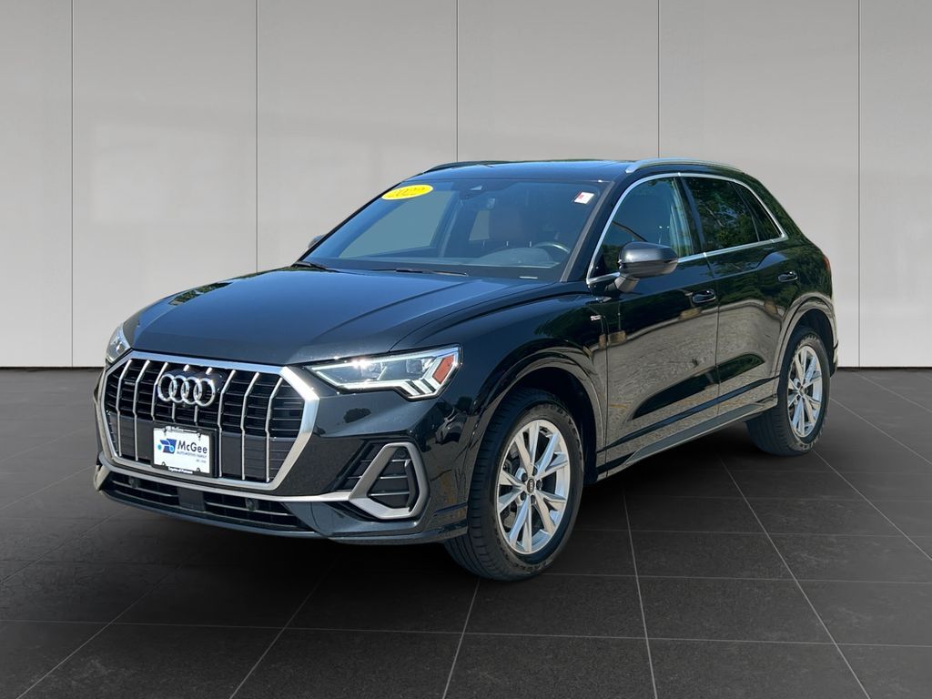 2022 AUDI Q3