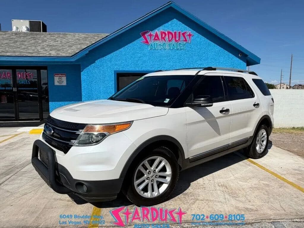 2015 FORD Explorer