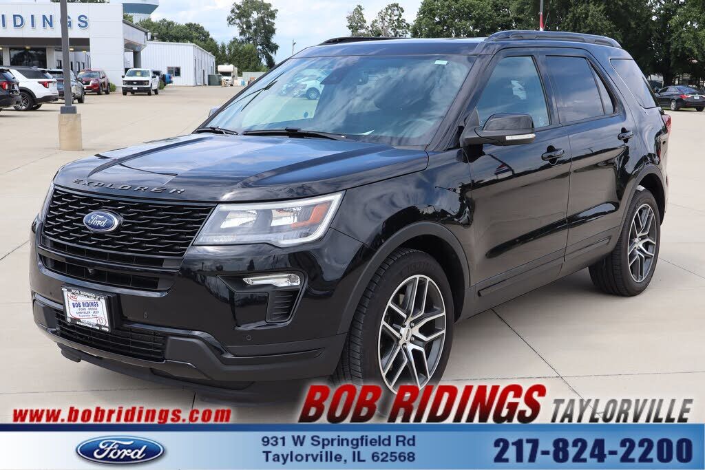 2019 FORD Explorer