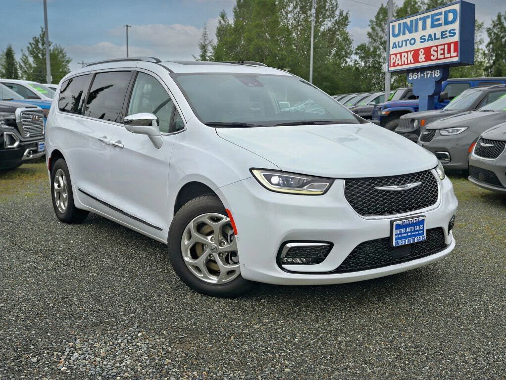 2021 CHRYSLER Pacifica