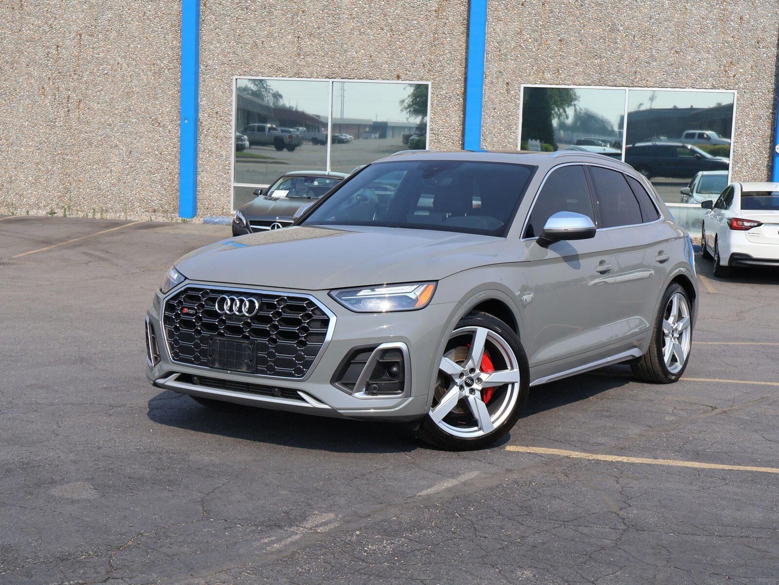 2021 AUDI SQ5