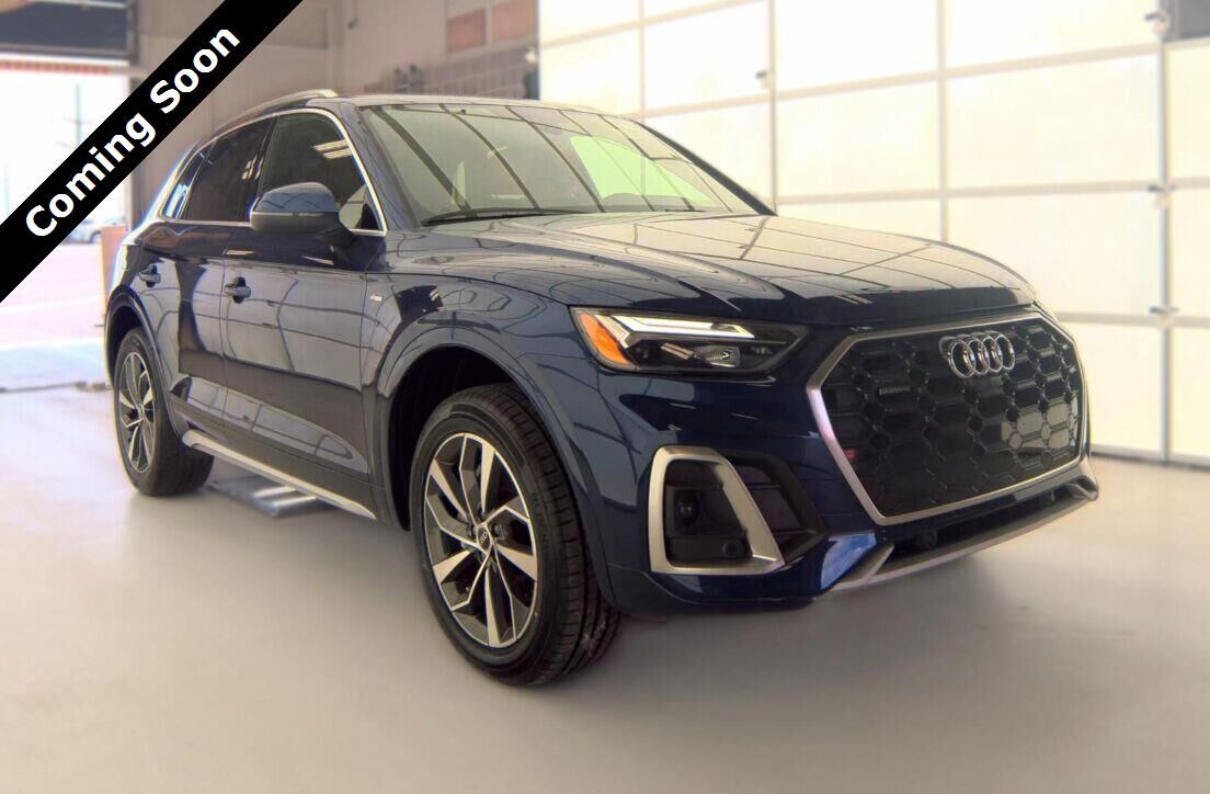 2022 AUDI Q5