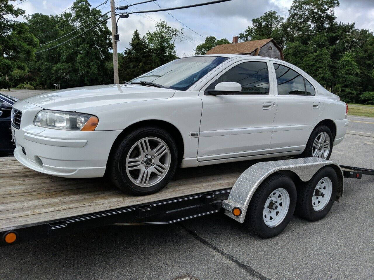 2005 VOLVO S60