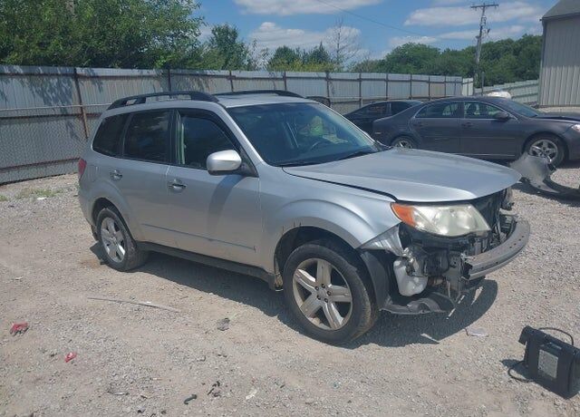 2010 SUBARU Forester