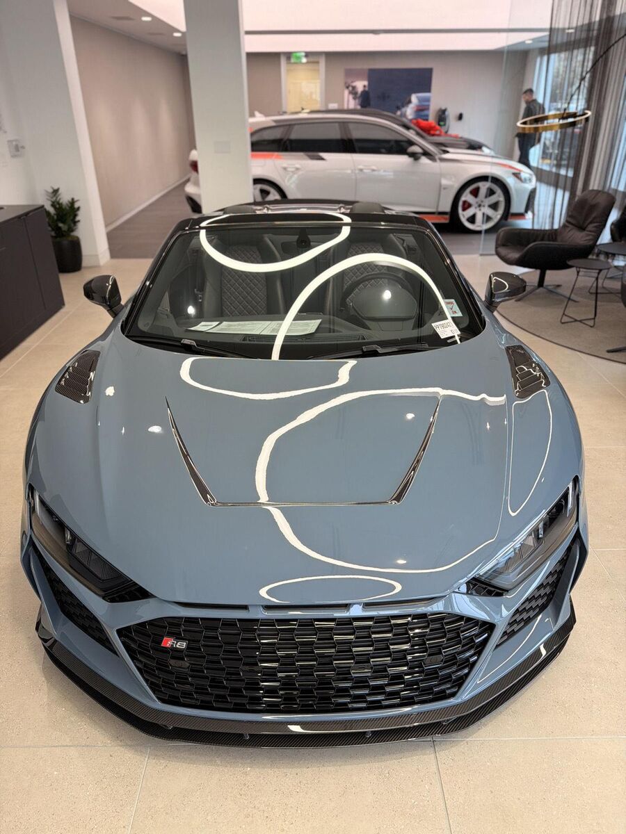 2023 AUDI R8