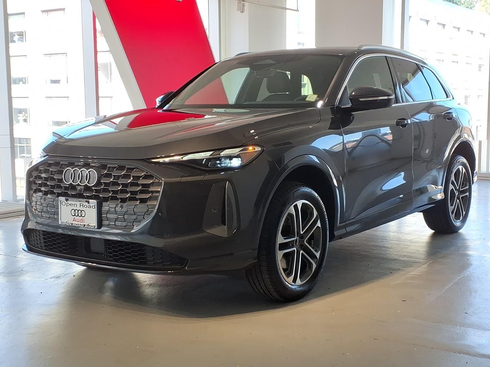 2025 AUDI Q5