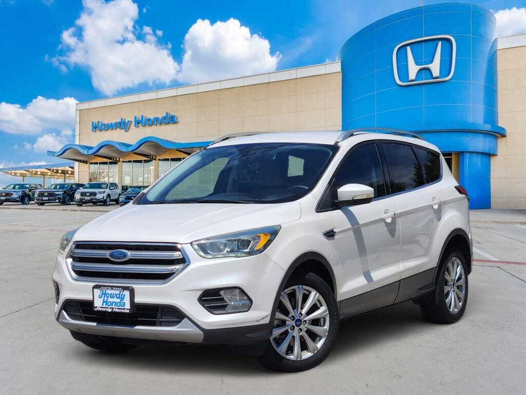 2017 FORD Escape