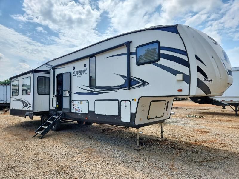 2019 FOREST RIVER Sabre