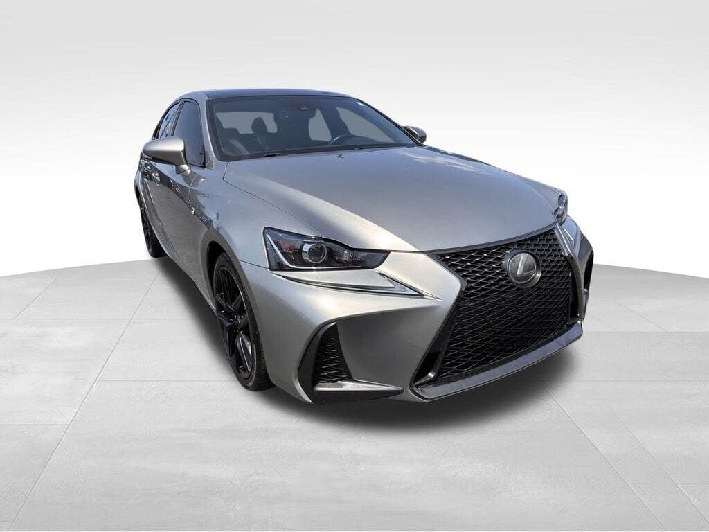 2019 LEXUS IS