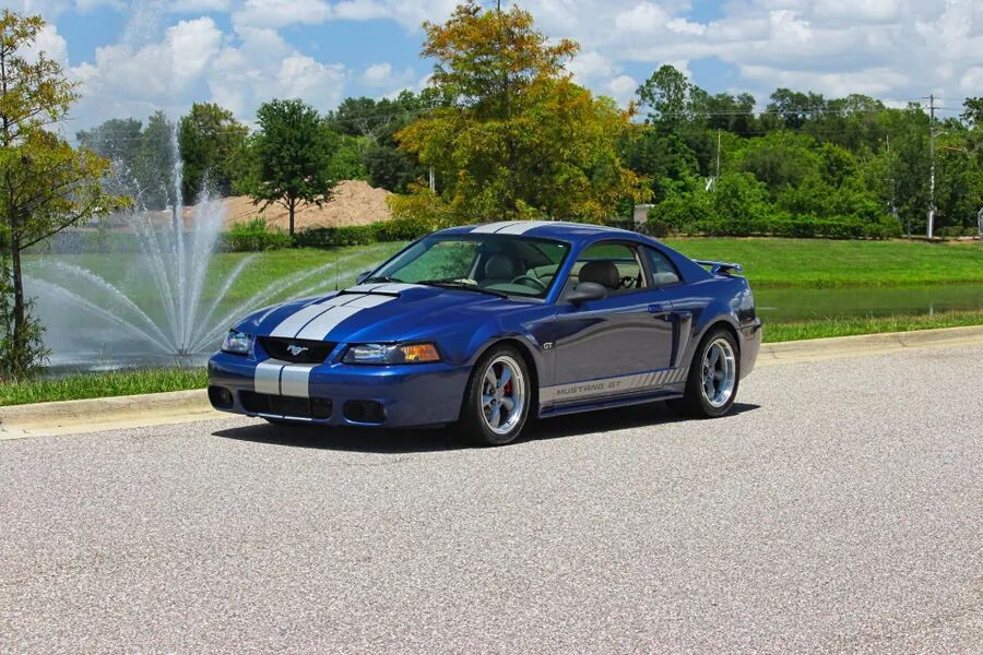 2003 FORD Mustang