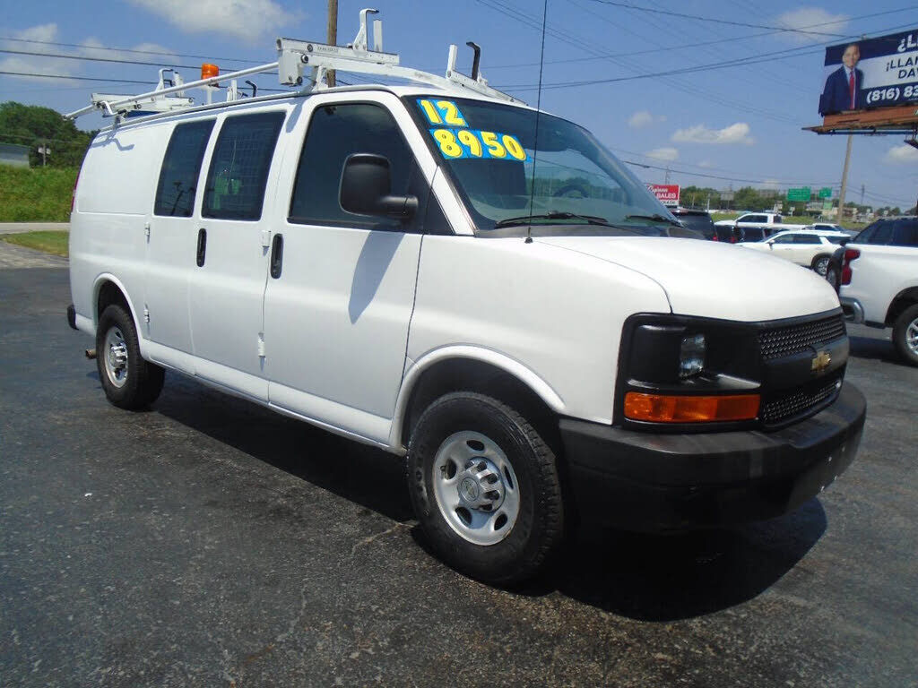 2012 CHEVROLET Express