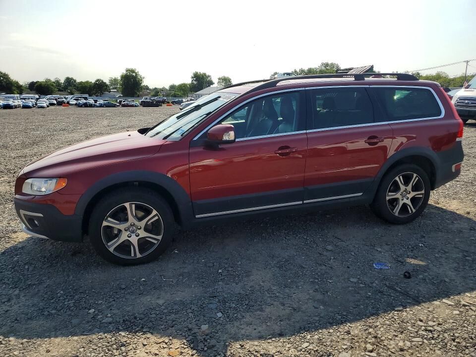 2015 VOLVO XC70