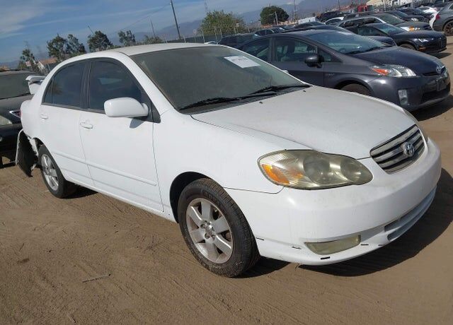 2003 TOYOTA Corolla
