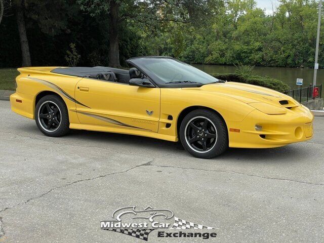 2002 PONTIAC Firebird