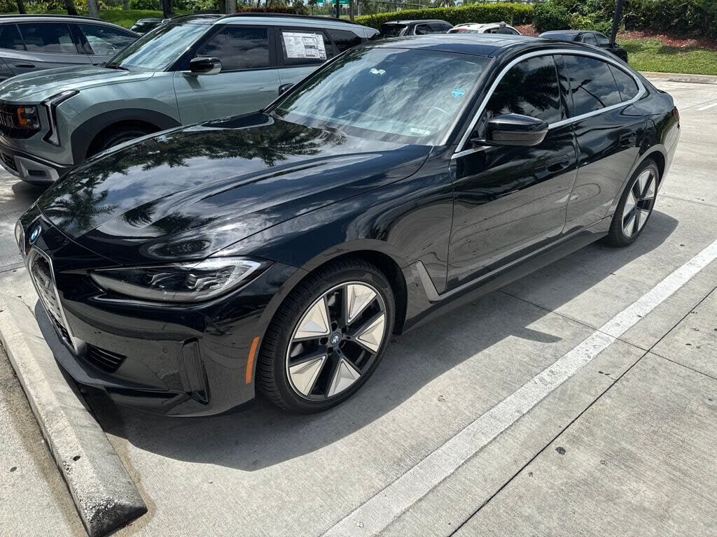 2023 BMW i4