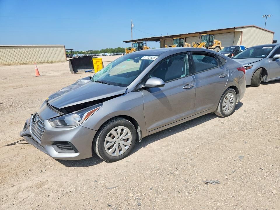 2021 HYUNDAI Accent