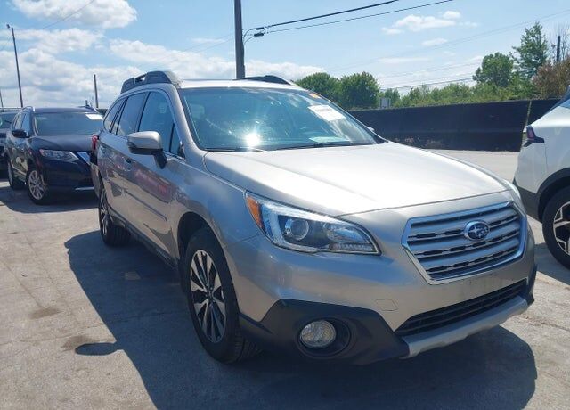 2016 SUBARU Outback