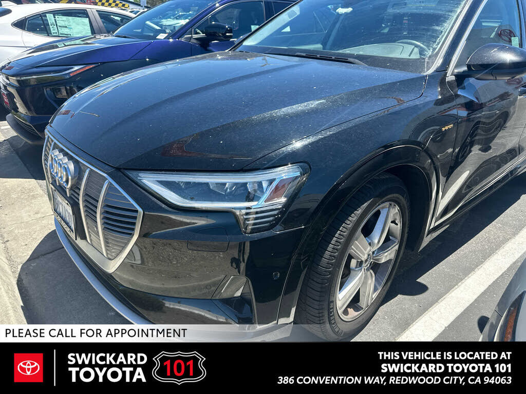 2019 AUDI e-tron