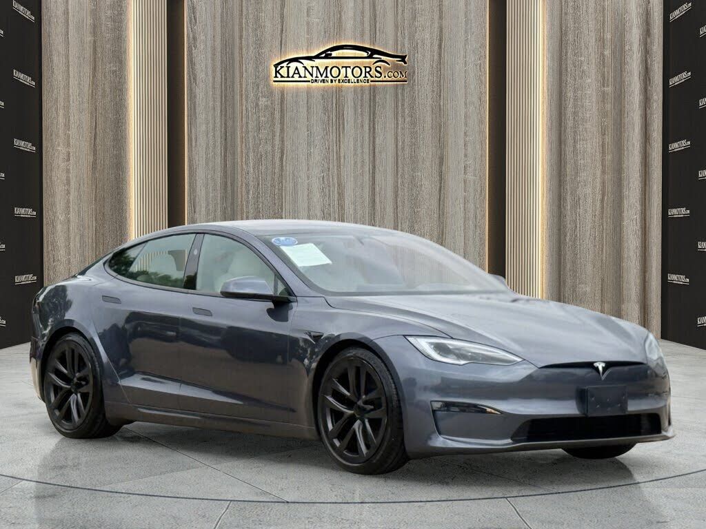 2023 TESLA Model S