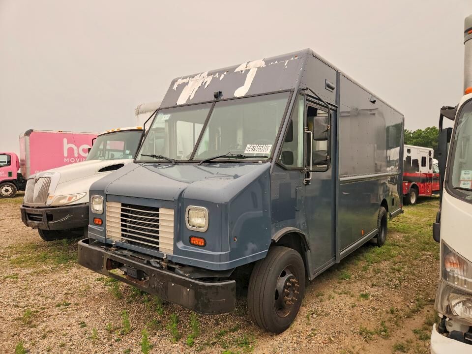 2020 FORD Commercial Chassis