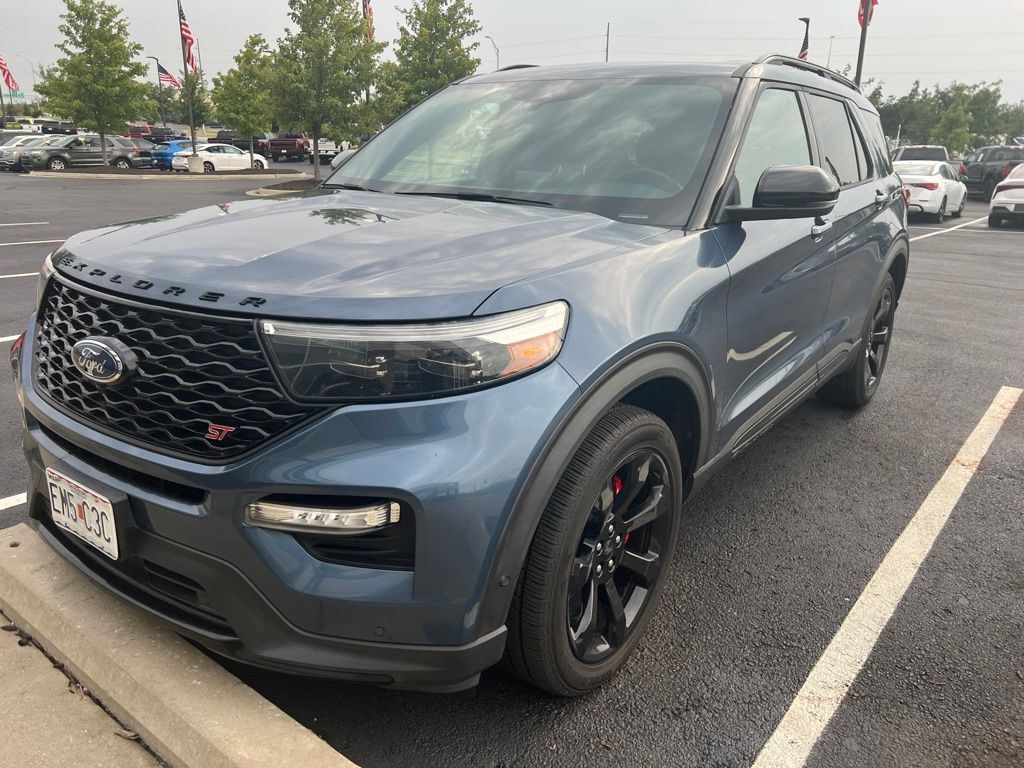 2020 FORD Explorer