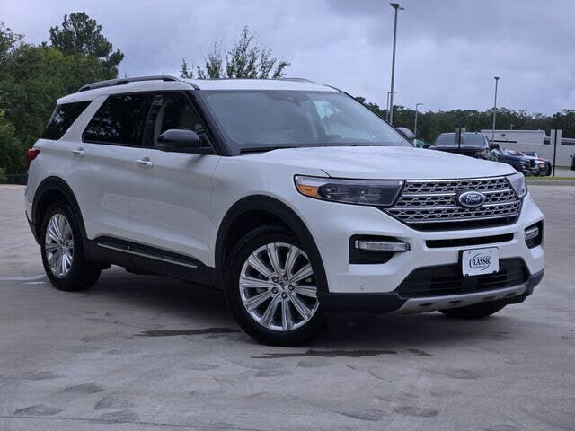 2022 FORD Explorer