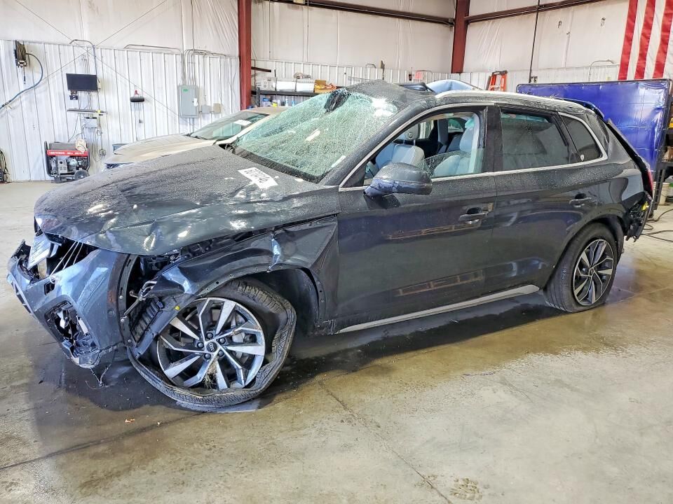 2021 AUDI Q5