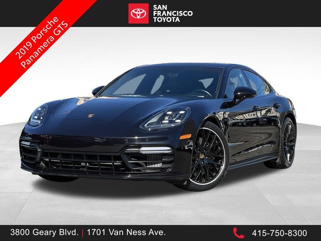 2019 PORSCHE Panamera