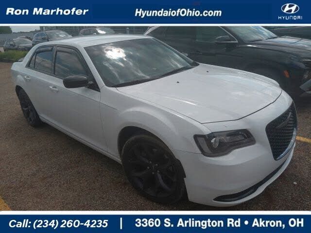 2021 CHRYSLER 300