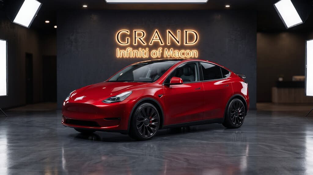 2024 TESLA Model Y