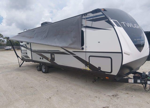 2021 CRUISER RV Twilight/Twilight Signature